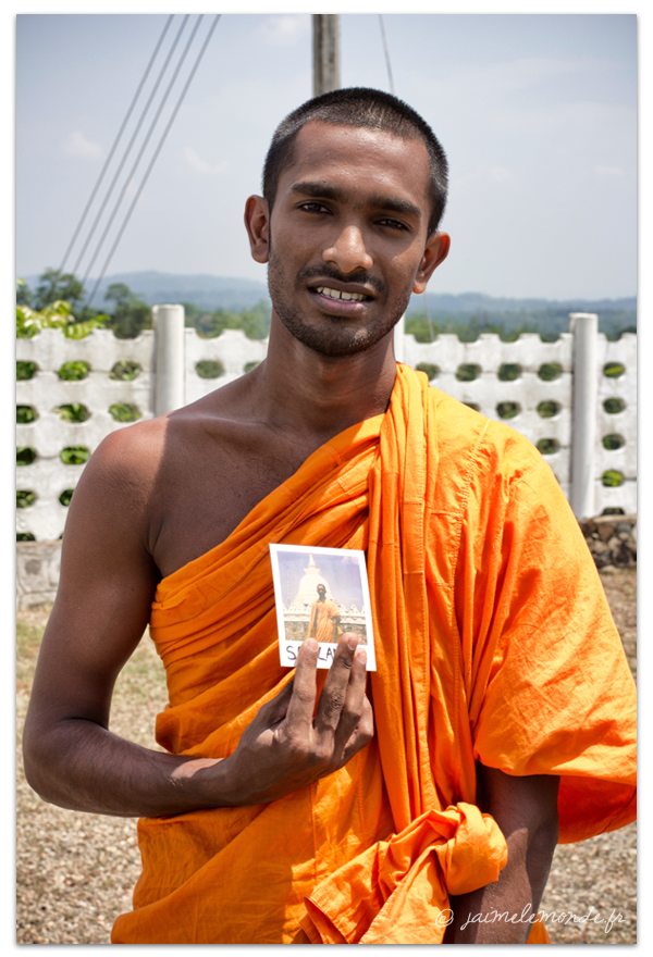 8 - moine bouddhiste - Sri Lanka