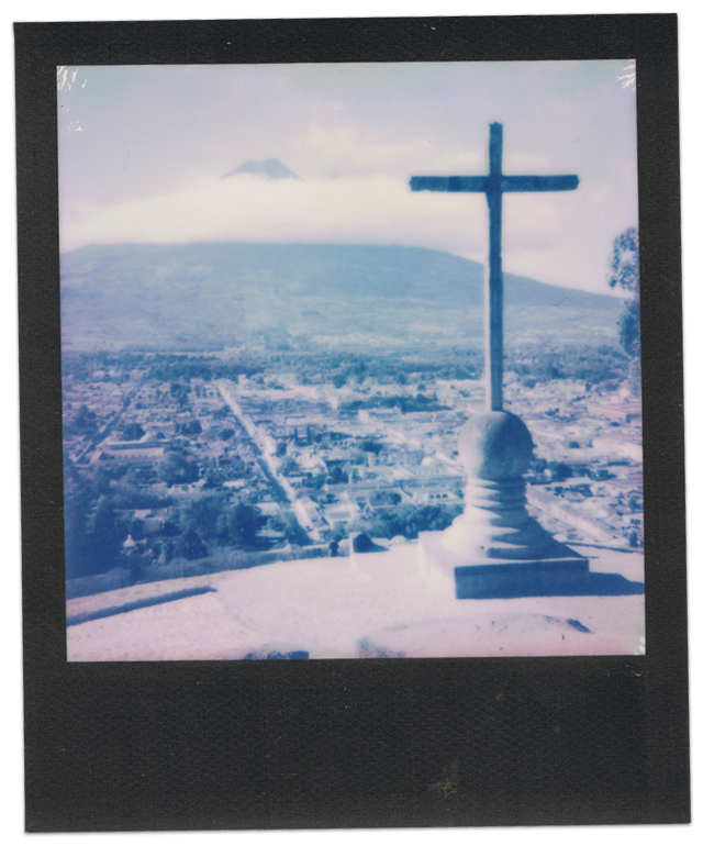 Antigua - Guatemala - Impossible black frame - ©jaimelemonde - 2