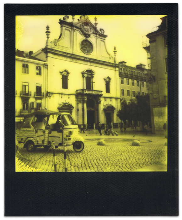 Lisbonne - Polaroid - Third Man Records by Impossible - Black Yellow - Nomade Aventure - Extension Cap Vert - ©jaimelemonde.fr - 2015 (10)