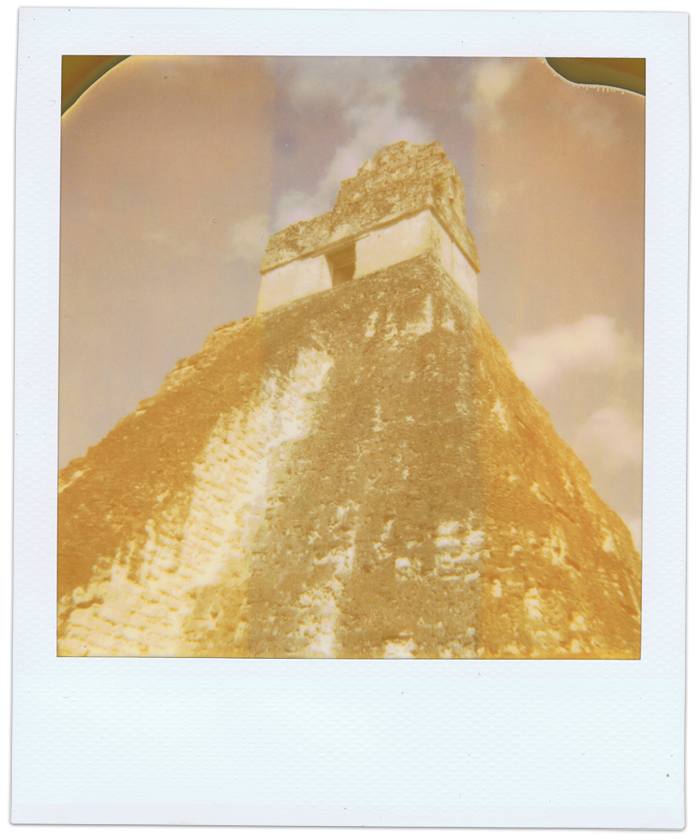 Photo Polaroid périmée depuis 2006 - Tikal - Guatemala - ©jaimelemonde (2)