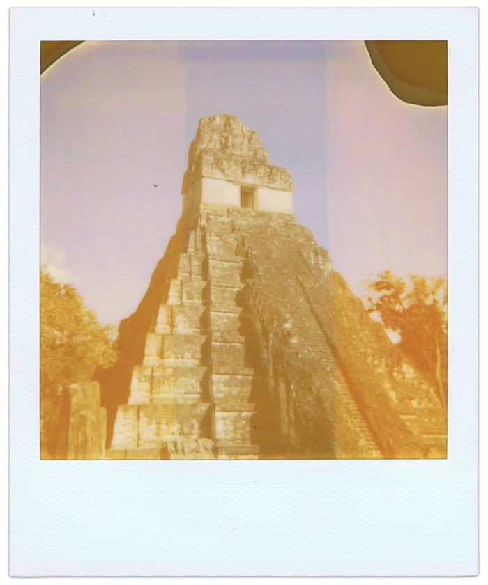 Photo Polaroid périmée depuis 2006 - Tikal - Guatemala - ©jaimelemonde (5)