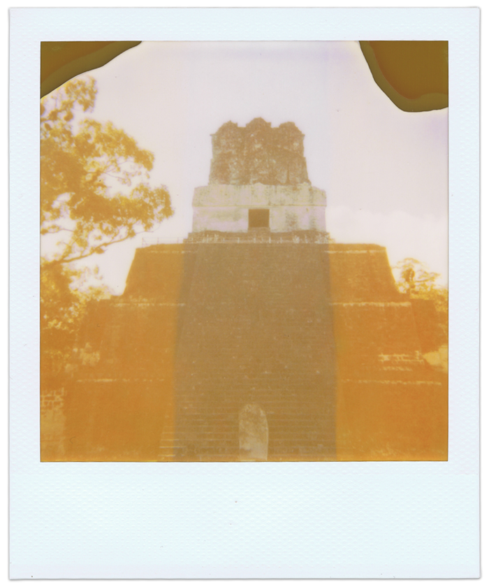 Photo Polaroid périmée depuis 2006 - Tikal - Guatemala - ©jaimelemonde (6)