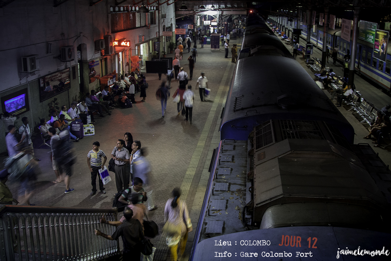 Voyage Sri Lanka - Itinéraire Jour 12 - 3 Colombo - Gare de Colombo Fort - ©jaimelemonde