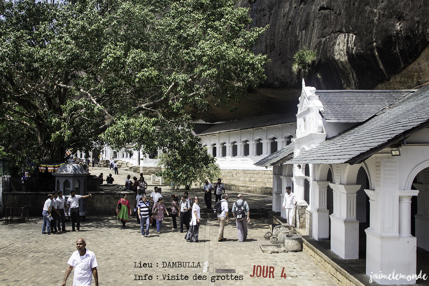 Voyage Sri Lanka - Itinéraire Jour 4 - 1 Dambulla - Visite des grottes - ©jaimelemonde